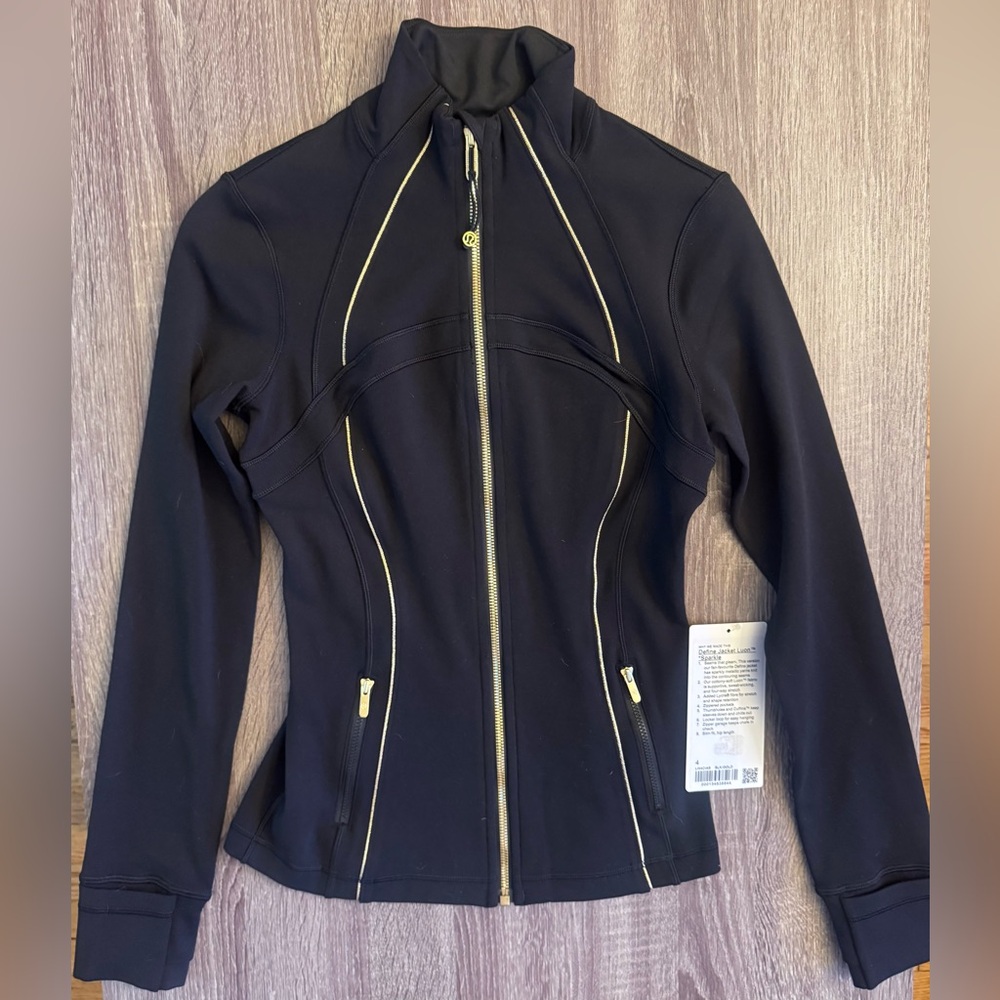 Lululemon define jacket,Black with gold. Size 4 Limited holiday sparkle edition.